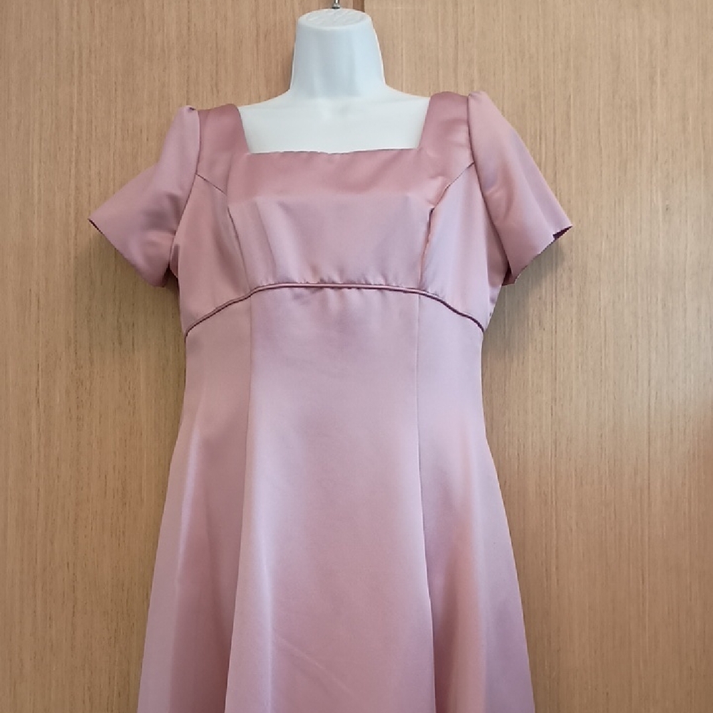 NWOT SZ 12 SS Dusty Rose Long Formal By Alfred Angelo
